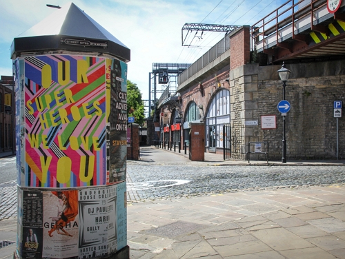 A quiet street in Leeds in the sun
